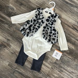 Little Me GIRLS 12M 3 piece outfit